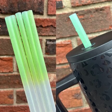 40 ounce straw - Color changing light green
